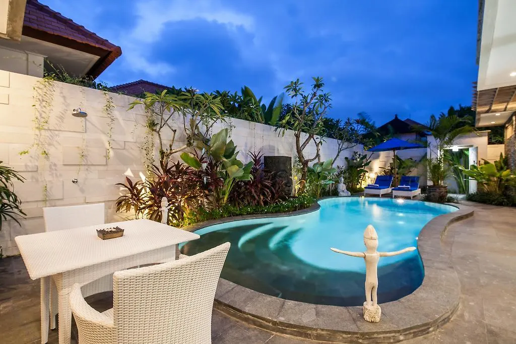 Ambermoon Villa 2 Seminyak
